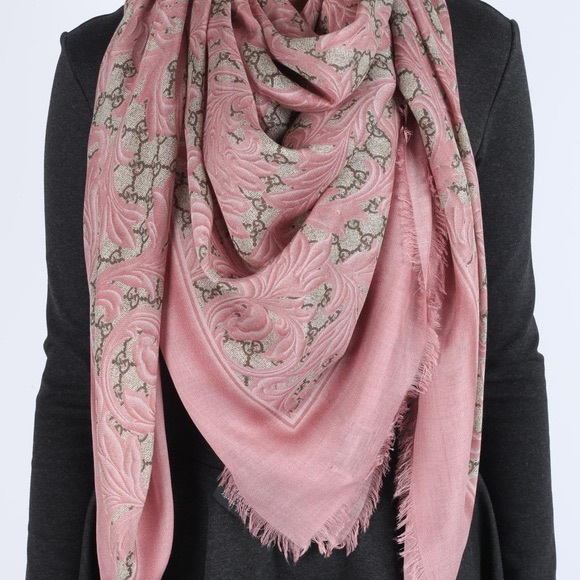 Gucci scarf - Picture 1 of 10